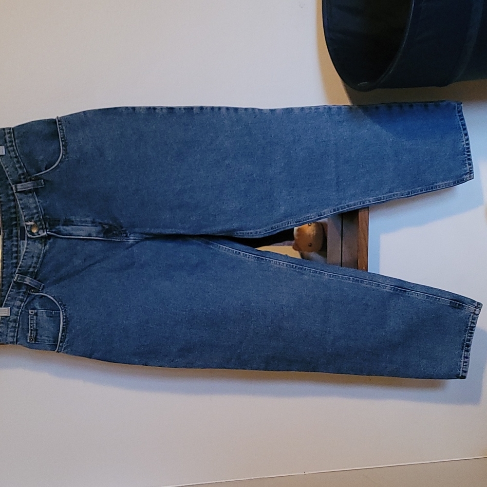 SOLD Vintage High Waisted Mom Jeans